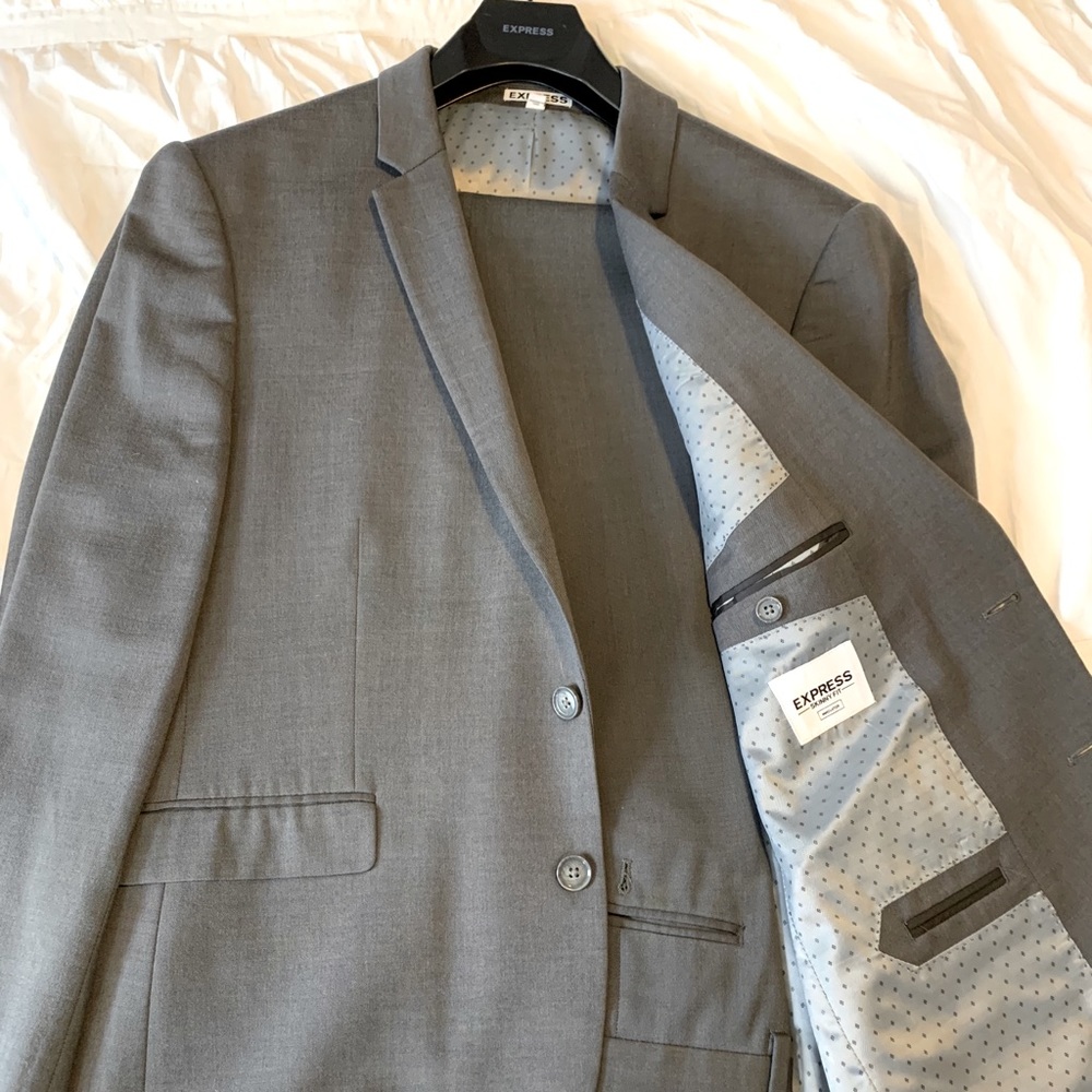 2 Express Men’s Suits